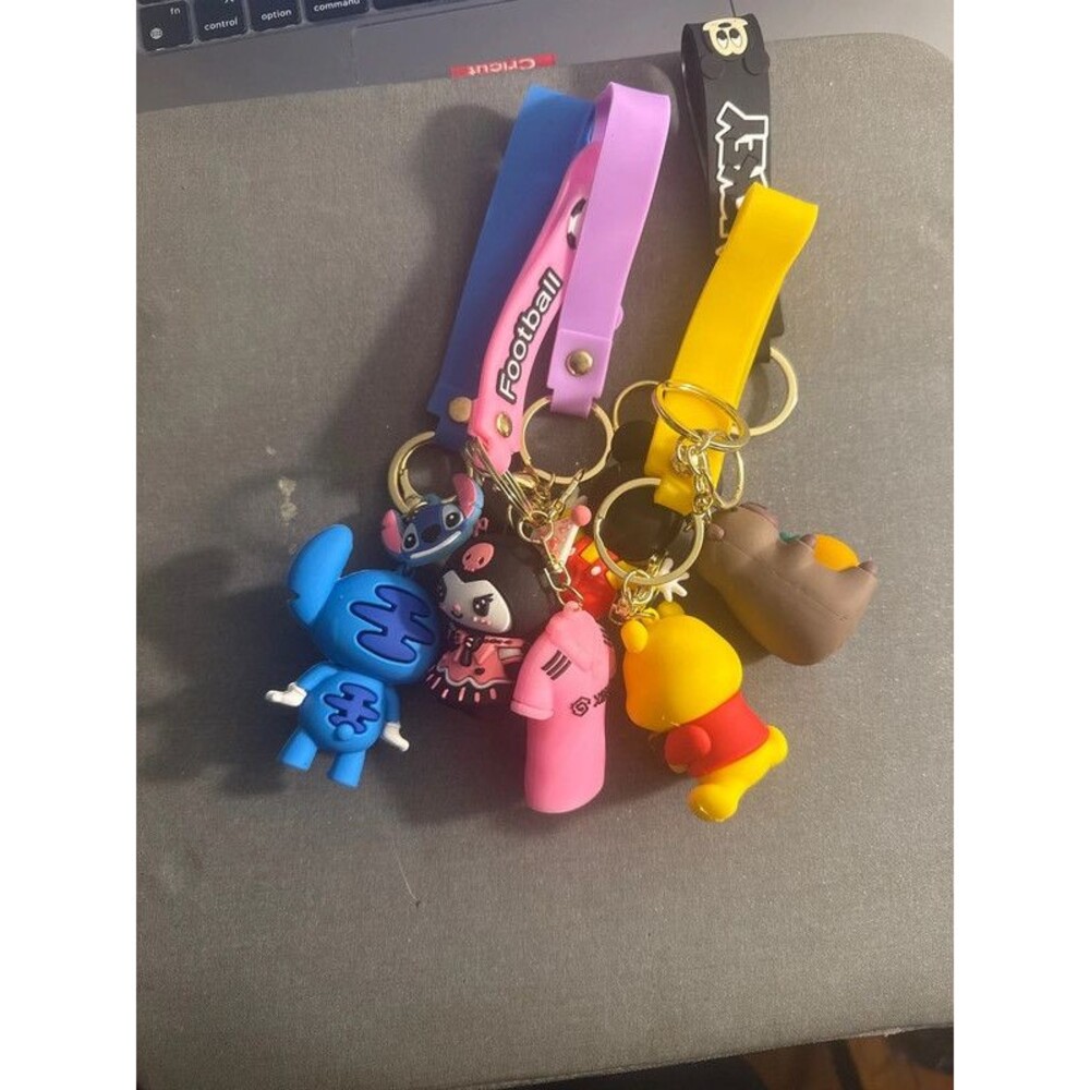 Cute Character Keychain Bundle – 6 Assorted Keychains - Picture 4 of 5